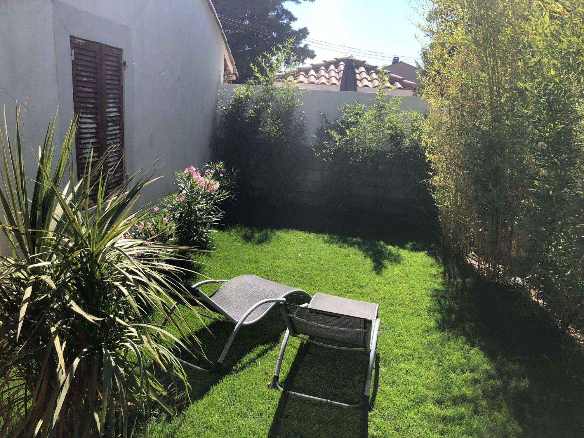 Chalet Mont Ventoux Et Chalet Vip Camaret-sur-Aigues Zimmer foto